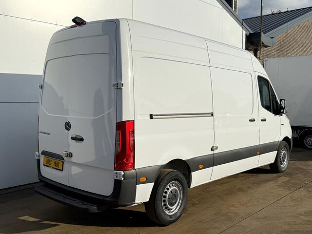 Mercedes-Benz eSprinter 112 L2H2 100% Elektrisch 55kWh 168km WLTP 80kw Snelladen Climate Control Camera Stoelverwarming