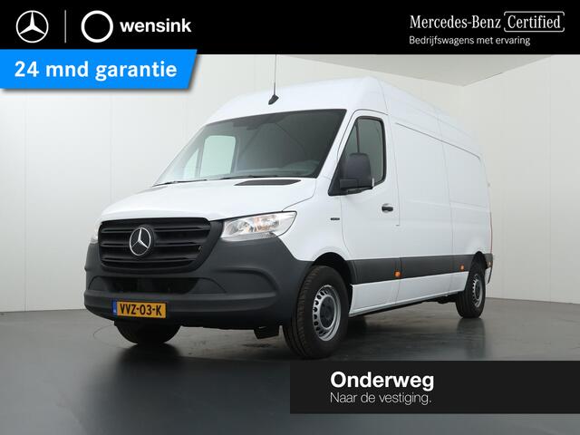 Mercedes-Benz eSprinter L2 H2 | 55 kWh | ACHTERUITRIJCAMERA | STOELVERWARMING | AIRCO | DAB+ RADIO | COMPLETE LAADRUIMTE BETIMMERING | OPSTAP TOT LAADRUIMTE | STOEL - STOEL COMFORT