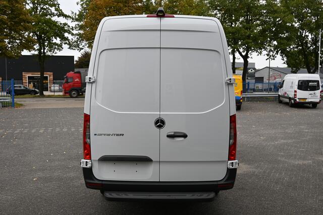 Mercedes-Benz eSprinter 314 L3H2 Pro 81kWh DC laden 115 kW, 270 graden achterdeuren, Etc.