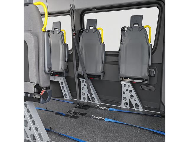 Mercedes-Benz eSprinter 9- persoons rolstoelbus * Voorraad* 4150kg