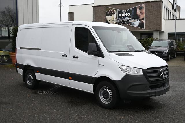 Mercedes-Benz eSprinter 314 L2h1 Pro 81kWh Snellader, Leder stuur, Led in laadruimte, Etc.