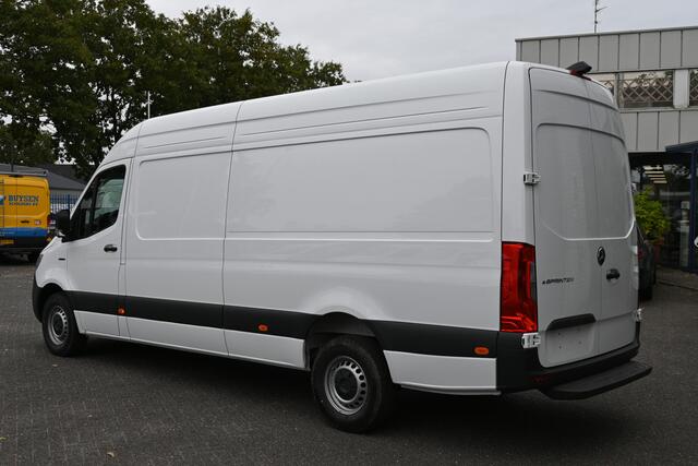 Mercedes-Benz eSprinter 314/414 L3H2 450 km Reikwijdte WLTP Pro 113kWh DC laden 115 kW, 270 graden achterdeuren, Etc.