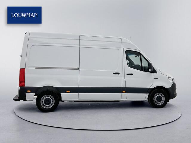 Mercedes-Benz eSprinter eSprinter L2H2 55 kWh Camera Stoelverwarming 168km actieradius Betimmering