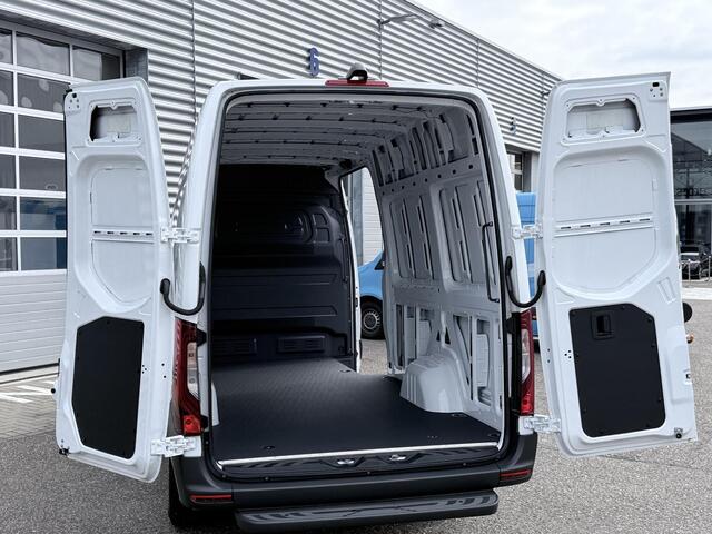 Mercedes-Benz eSprinter 320 L3 Pro 81kWh | LED | APPLECARPLAY | PAKKETDIENST UITVOERING |