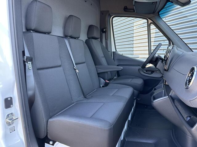 Mercedes-Benz eSprinter 314 L2H2 Pro 81kWh Wltp 296km Apple Carplay Navigatie Snelladen Veel voordeel