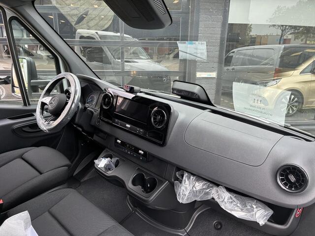Mercedes-Benz eSprinter chassis 414 L3 Pro 113kWh