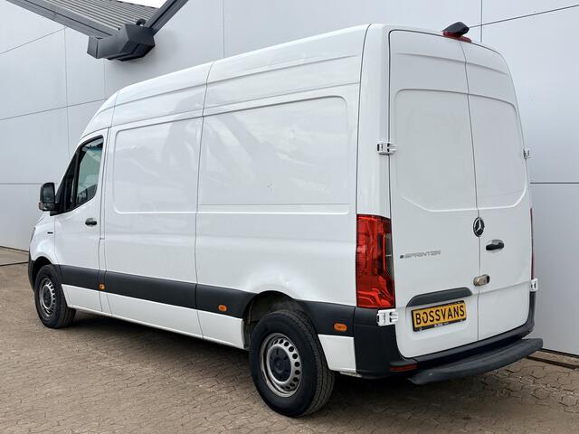 Mercedes-Benz eSprinter eSprinter 312 55kWh L2H2 Elektrisch 145km WLTP 93,7% (SOH) 80kw Snelladen Climate Control Camera