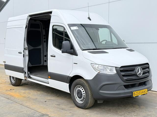 Mercedes-Benz eSprinter eSprinter 312 55kWh L2H2 Elektrisch 145km WLTP 92,5% (SOH) 80kw Snelladen Climate Control Camera