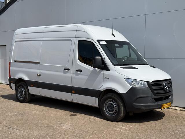 Mercedes-Benz eSprinter 312 55kWh L2H2 Elektrisch 145km WLTP 95% (SOH) 80kw Snelladen Climate Control Camera