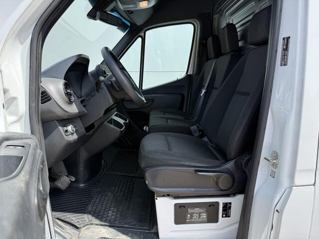Mercedes-Benz eSprinter 312 55kWh L2H2 Elektrisch 145km WLTP 95% (SOH) 80kw Snelladen Climate Control Camera