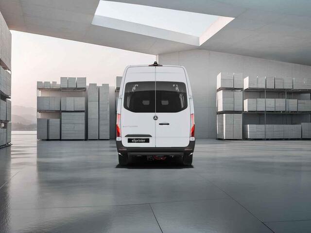 Mercedes-Benz eSprinter 414 L2 Pro 81kWh