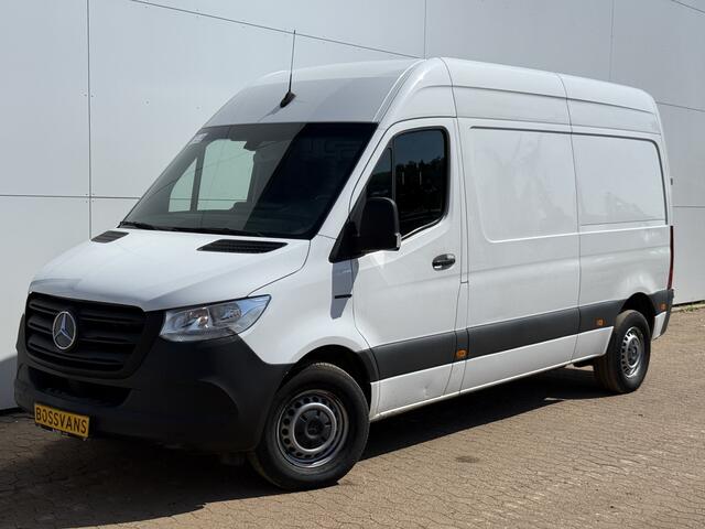 Mercedes-Benz eSprinter 312 55kWh L2H2 Elektrisch 168km WLTP 80kw Snelladen Climate Control