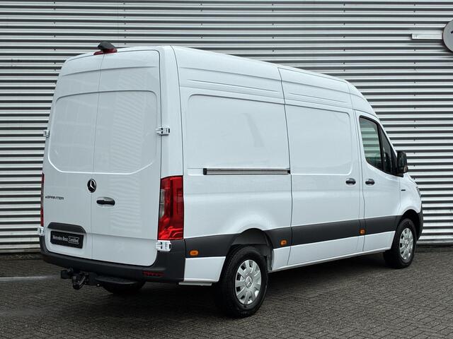 Mercedes-Benz eSprinter 320 L2 Pro-Edition 81kWh | 204pk | Wltp 313km | Navigatie | Trekhaak etc