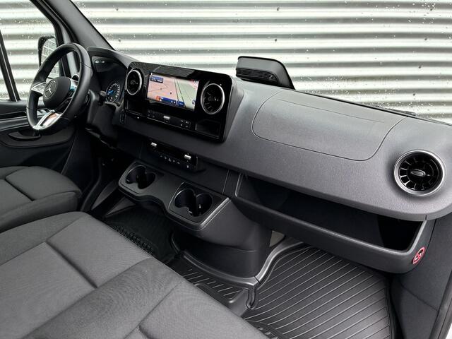 Mercedes-Benz eSprinter 320 L2 Pro-Edition 81kWh | 204pk | Wltp 313km | Navigatie | Trekhaak etc