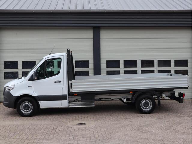 Mercedes-Benz eSprinter 320 81kWh L3 Open Laadbak 430 cm - Select - MBUX - Camera