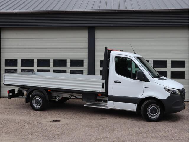 Mercedes-Benz eSprinter 320 81kWh L3 Open Laadbak 430 cm - Select - MBUX - Camera