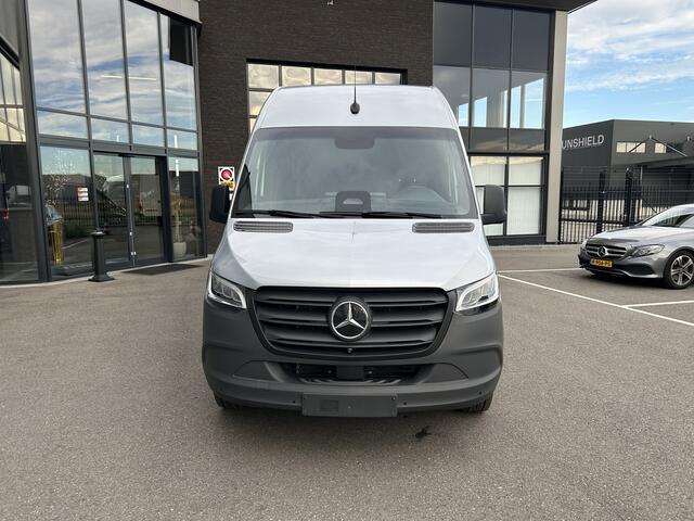 Mercedes-Benz eSprinter 320 L3 H2 Select 81kWh / Snel laden 115Kw / LED / Distronic / Carplay / Navigatie / Camera / Parkeersensoren / LMV