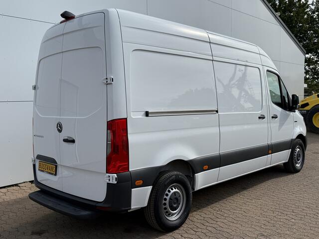 Mercedes-Benz eSprinter 312 55kWh L2H2 Elektrisch 168 km WLTP 97,1% (SOH) 80kW Snelladen Climate Control Camera Stoelverwarming Laadkabel