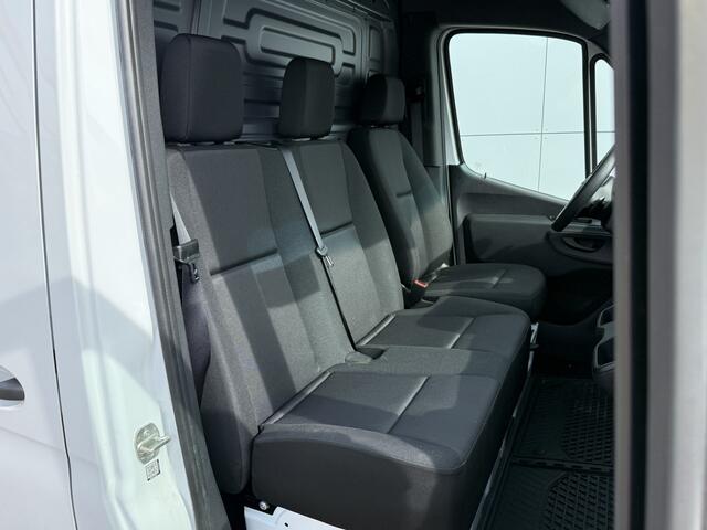 Mercedes-Benz eSprinter 312 55kWh L2H2 Elektrisch 168 km WLTP 97,1% (SOH) 80kW Snelladen Climate Control Camera Stoelverwarming Laadkabel