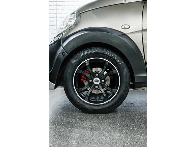 Microcar M.GO Brommobiel Highland X DCI / Achteruitrijcamera