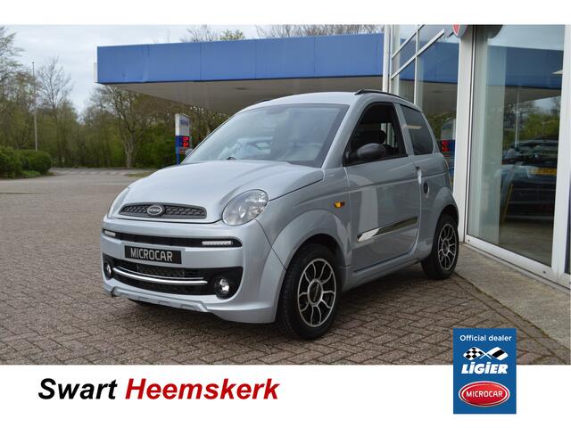Microcar M.GO Brommobiel Premium DCI Automaat | 1e eigenaar