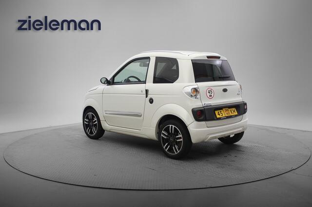 Microcar M.GO dCi Dynamic - 2016 - 18.982 Km