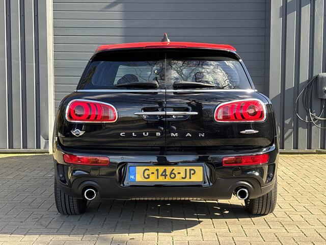Mini CLUBMAN 1.5 One Chili Serious Business - PDC - Stoelverwarming - LED -