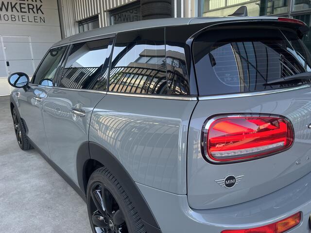 Mini CLUBMAN Mini 1.5 One Chili | AUTOMAAT | SCHUIF/KANTELDAK | CARPLAY/ANDROID | CAMERA | NAVI | ADAPTIVE CRUISE CONTROL | KEYLESS | CLIMATE CONTROL | PDC V+A | LMV 18'' | STOELVERWARMING