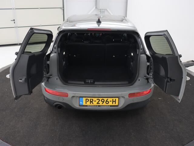 Mini CLUBMAN 1.5 One Chili Plus | Full LED | Navigatie | Climate control | Keyless | Bluetooth | Leder/Stof | Park Assist | Cruise control