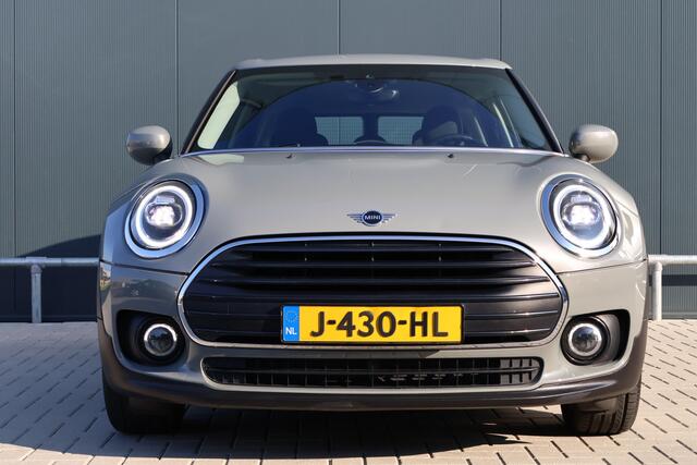 Mini CLUBMAN Mini 1.5 Business Edition | Digitale tellerklok | Carplay | Keyless entry | LED koplampen | Union Jack | Navi | Climate Control