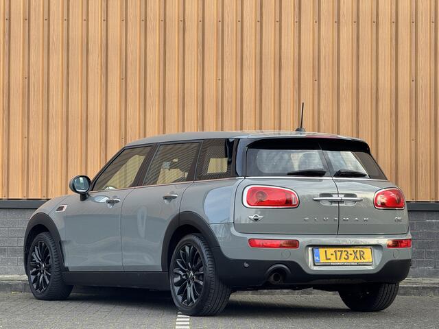 Mini CLUBMAN Mini 1.5 One Pepper Serious Business | Stoelverwarming | Keyless Go / Keyless Entry | Airconditioning | 17" Lichtmetaal | Parkeersensoren | Bluetooth | Isofix | Elektrische Ramen |