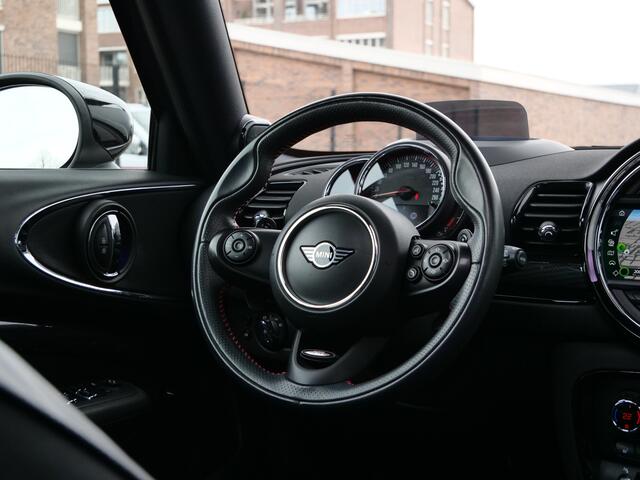 Mini CLUBMAN Mini 2.0 JCW 306pk ALL4 Chili Automaat Schuifdak / Harman/Kardon / Leder / Headup display