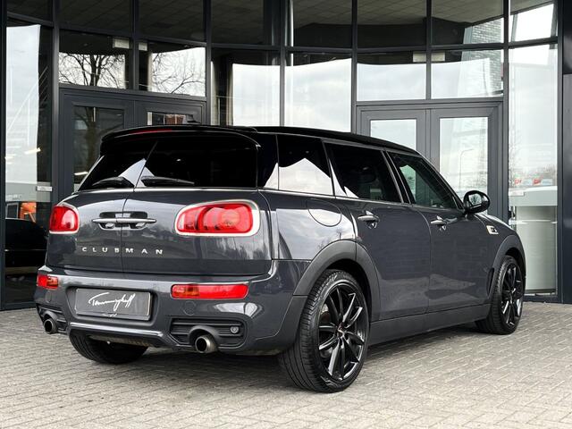 Mini CLUBMAN 2.0 COOPER S JCW - PANO - LEDER - HARMAN KARDON