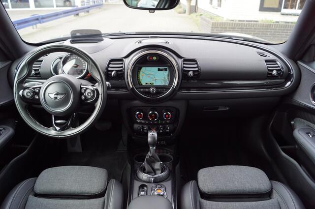 Mini CLUBMAN 2.0 Cooper S Pepper (192pk) HUD/18inch/Keyless/LED/ACC/Sfeerverlichting