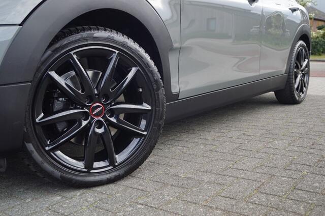 Mini CLUBMAN 2.0 Cooper S Pepper (192pk) HUD/18inch/Keyless/LED/ACC/Sfeerverlichting