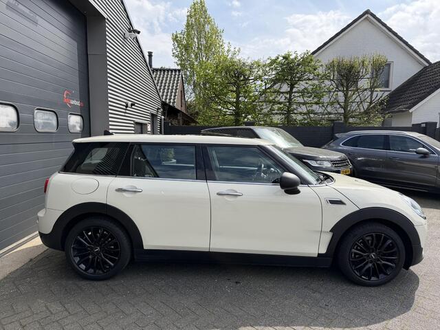 Mini CLUBMAN Mini 1.5 One Business | Panoramadak | Navigatie | Camera | Lichtmetalen Velgen |