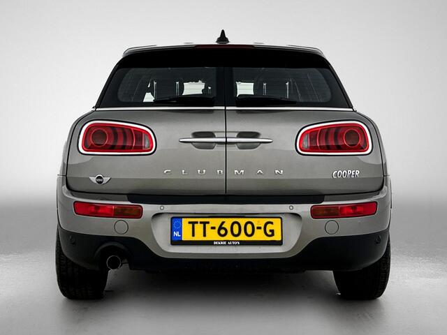 Mini CLUBMAN Mini 1.5 One Business Edition / Airco-ecc / Navigatie / Panorama schuifdak / Leder / Cruise-ctr. / Apk 10-2026