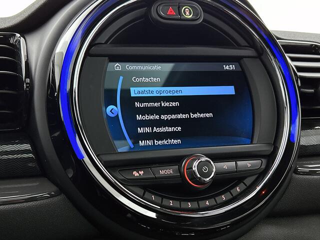 Mini CLUBMAN Mini 1.5 One Business Edition / Airco-ecc / Navigatie / Panorama schuifdak / Leder / Cruise-ctr. / Apk 10-2026