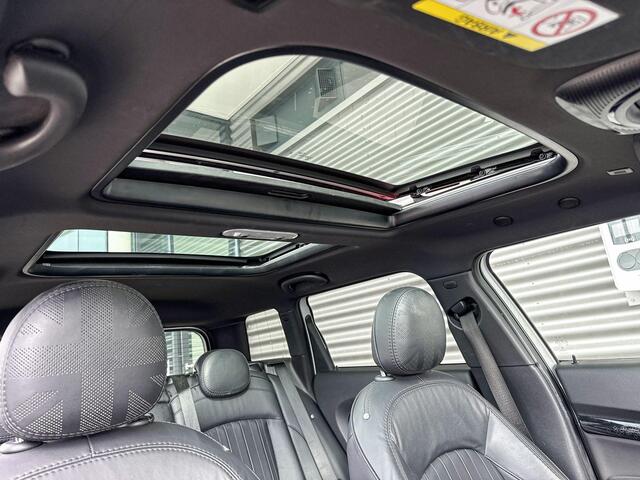 Mini CLUBMAN 2.0 JCW ALL4 Chili