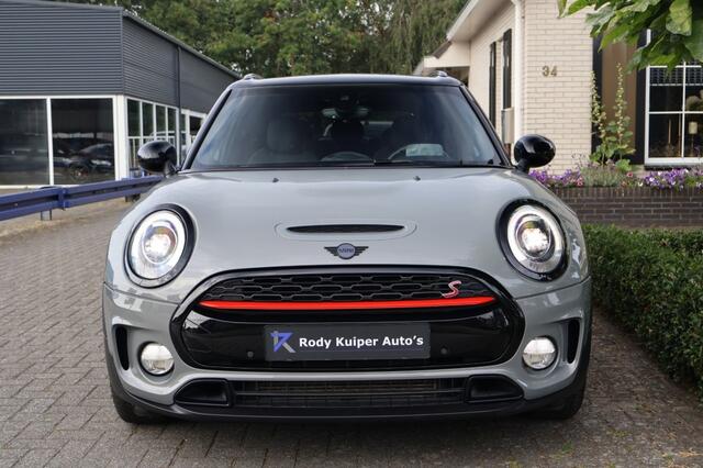 Mini CLUBMAN 2.0 Cooper S Pepper (192pk) HUD/18inch/Keyless/LED/ACC/Sfeerverlichting