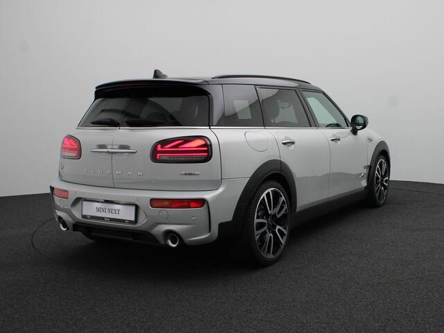 Mini CLUBMAN JCW ALL4 Chili + Panoramadak + Harman Kardon + 19''