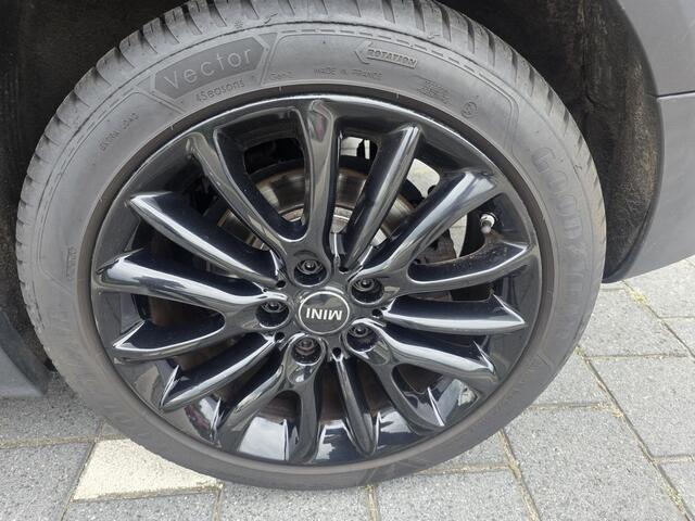 Mini CLUBMAN 1.5 One hele nette mini 1.5 clubman