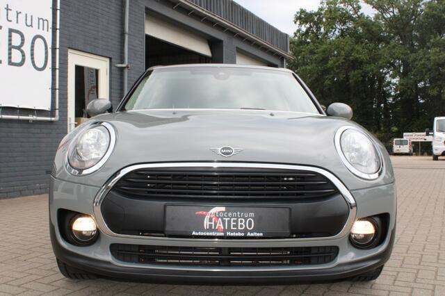 Mini CLUBMAN 1.5 ONE Pepper Serious Buss. Climate Templim. Blackline PDC 17LM