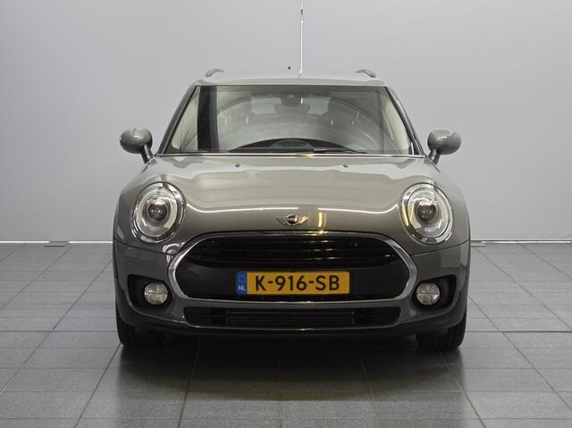 Mini CLUBMAN 1.5 One Chili Serious Business Navigatie, Applecarpl./Andr. Auto, Climate/Cruise Control