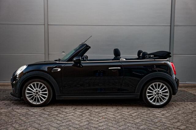 Mini COOPER Mini Cabrio 1.5 Automaat H/K geluidsintallatie, 17" M velgen, Leer/Stof sportoelen