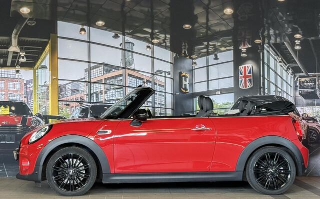 Mini COOPER CHILI CABRIO 136 pk CARPLAY NAVI LED UNION FACELIFT