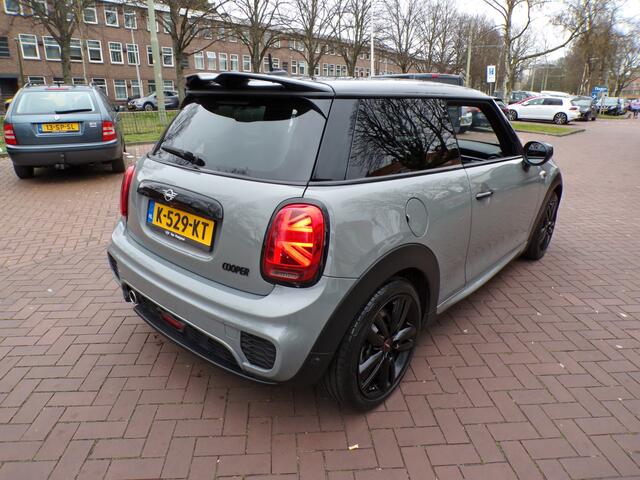 Mini COOPER Mini 1.5 Dalston Edition Carplay/Panodak/Ned auto