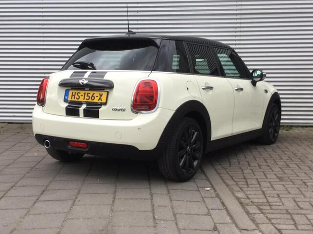 Mini COOPER Mini 1.5 Business | Navi | PDC | LED |