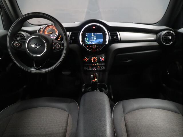Mini COOPER Mini 1.5 Business Edition AUT. [SCHUIFKANTELDAK, APPLE CARPLAY, PARKEERSENSOREN, NAVIGATIE, BLUETOOTH, NIEUWSTAAT]