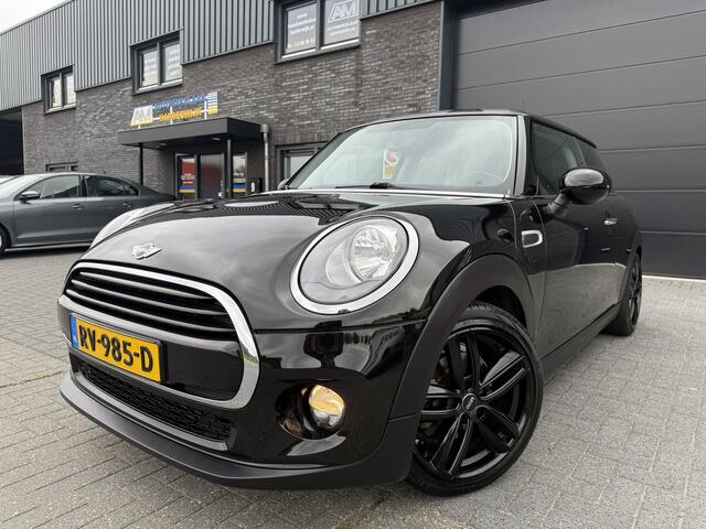 Mini COOPER Mini 1.5 Business | 12MND GARANTIE | NAVI | CRUISE | PDC | LMV |